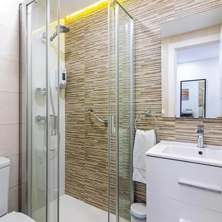 Apartment Center Flat & Terrace Malaga