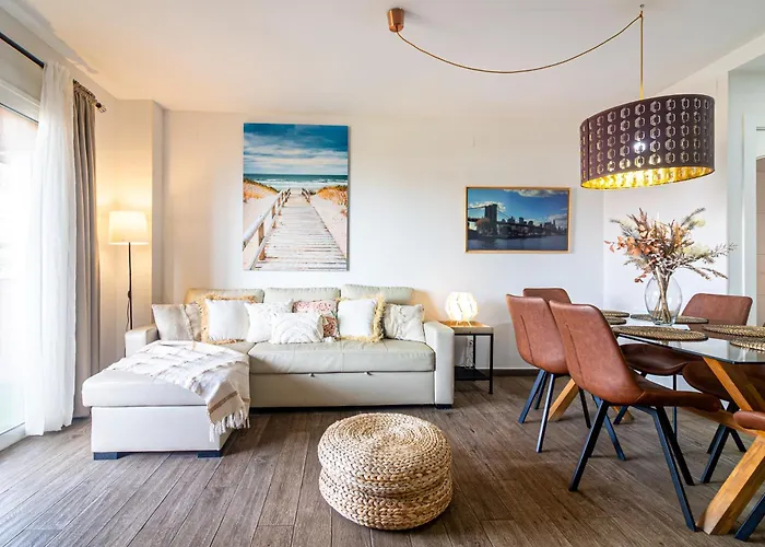 Center Flat & Terrace *